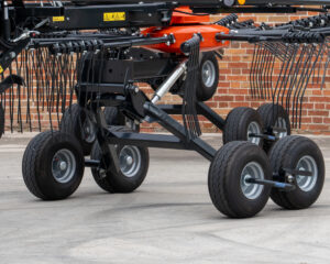 Image showing the tandem wheels on the Kubota RA2071T Evo
